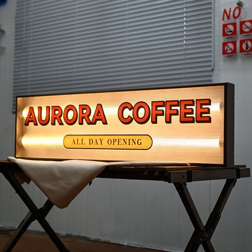 四川广告午夜视频APP色站下载广告灯箱创新不断